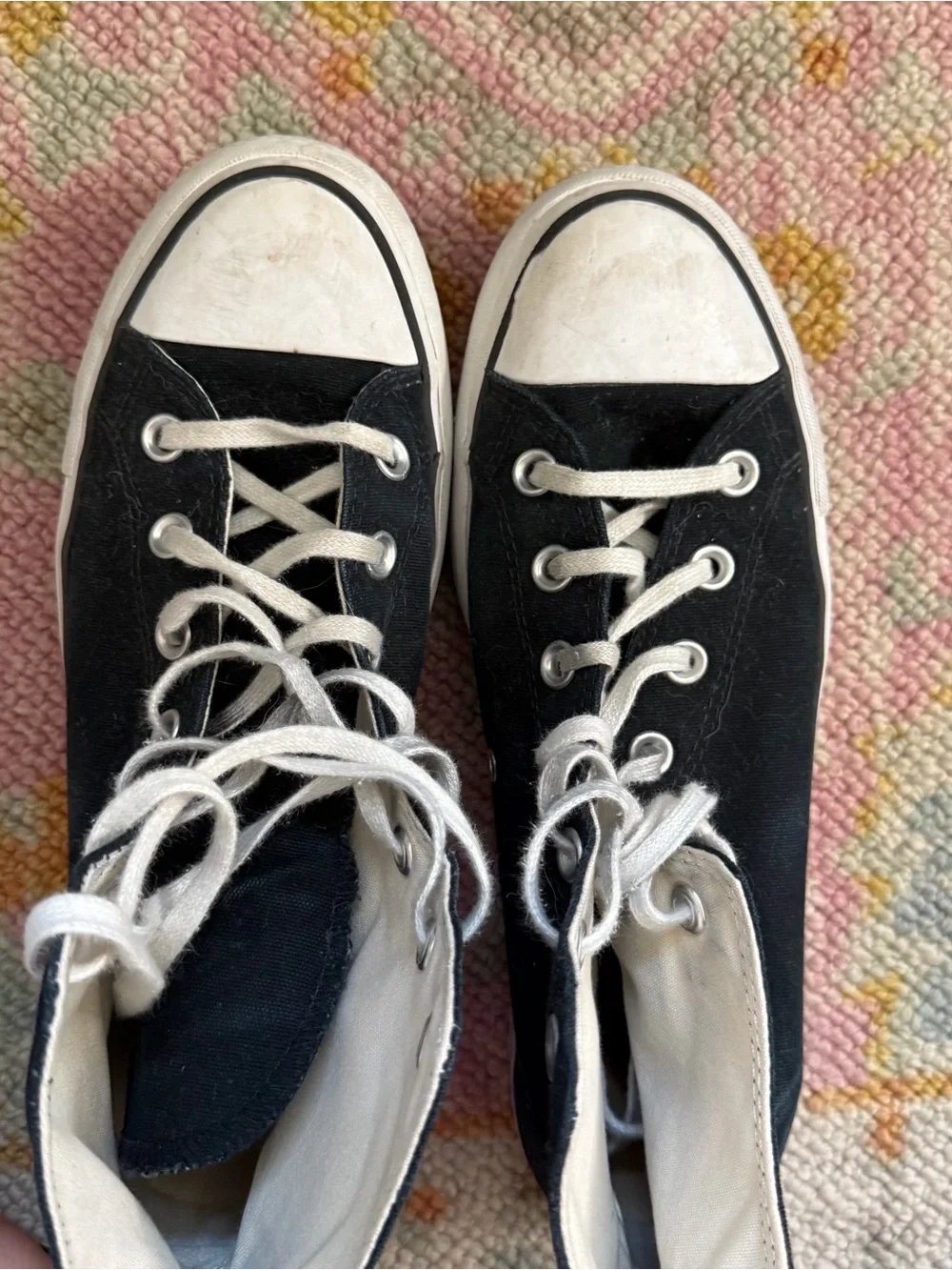 Platform Converse Black & White High-Top Sneakers